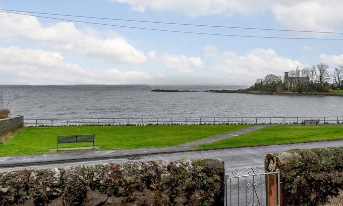 Rothesay Cabaña | 2 bedroom accommodation in Isle of Bute