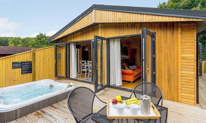 Hoptonheath Cabina | 2 bedroom accommodation in Hopton Heath, Craven Arms