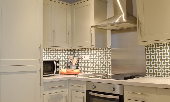 Eastbourne Seafront Cabaña | 2 bedroom accommodation in Eastbourne
