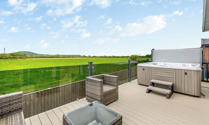 Edingworth Cabina | 2 bedroom accommodation in Edingworth