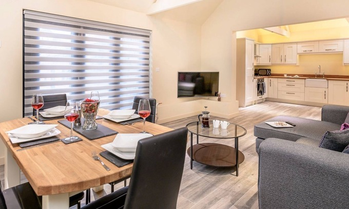 Halesworth Cabaña | Alojamiento de 2 habitaciones en Heveningham, cerca de Halesworth