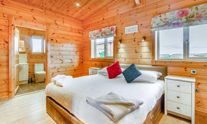 Hollym Chalet De Esquí | 2 bedroom accommodation in Withernsea