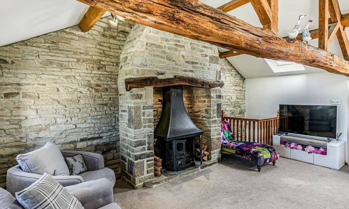 Holmbridge Cabaña | 2 bedroom accommodation in Holmfirth