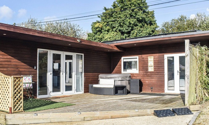 Wimborne Saint Giles Cabaña | Alojamiento de 2 habitaciones en Woodlands