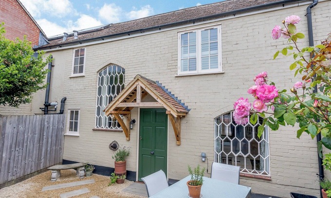 New Forest District Cabaña | 2 bedroom accommodation in Ringwood