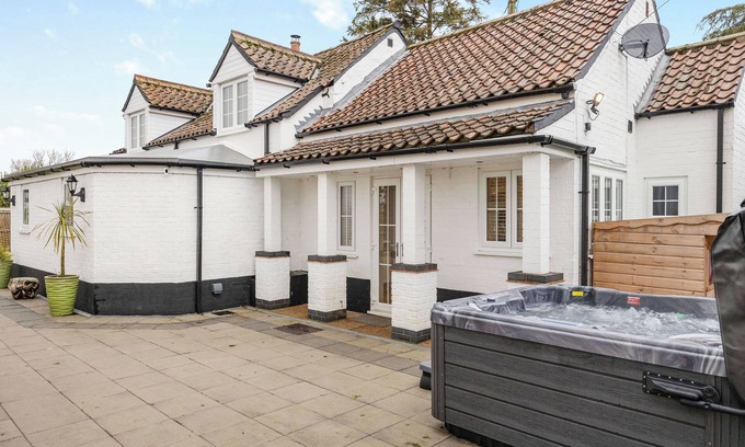 Burgh le Marsh Cabaña | Alojamiento de 2 habitaciones en Thorpe St Peter, near Skegness