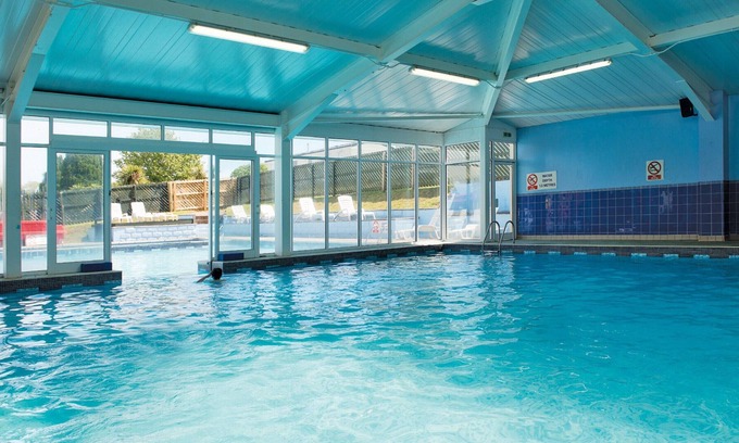 Brixham Chalet De Esquí | 2 bedroom accommodation in Brixham