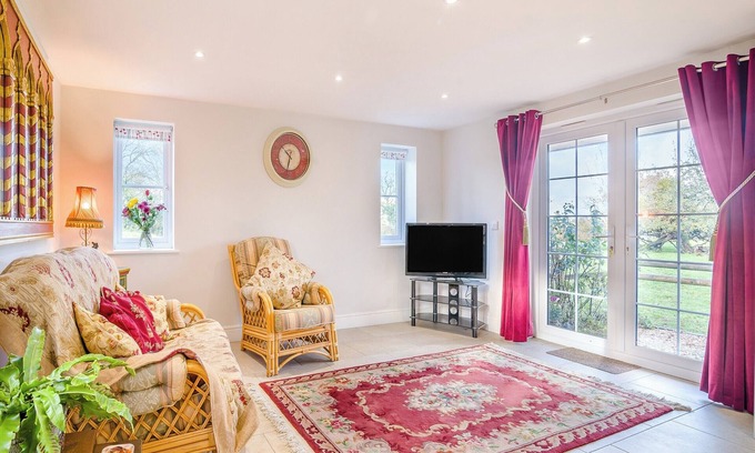 Lower Wick Cabaña | Alojamiento de 2 habitaciones en Lower Wick, Dursley