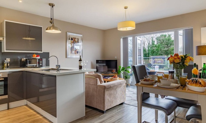 Norwich Cabaña | 2 bedroom accommodation in Norwich