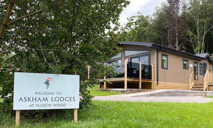 Penrith Cabina | 2 bedroom accommodation in Dacre, Nr Ullswater