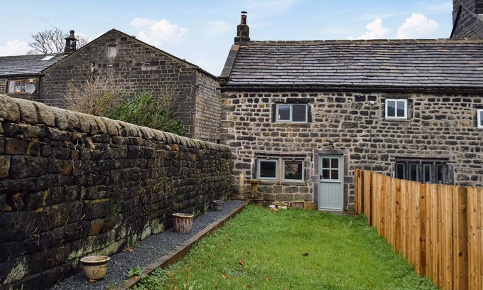 Todmorden Cabaña | 2 bedroom accommodation in Todmorden