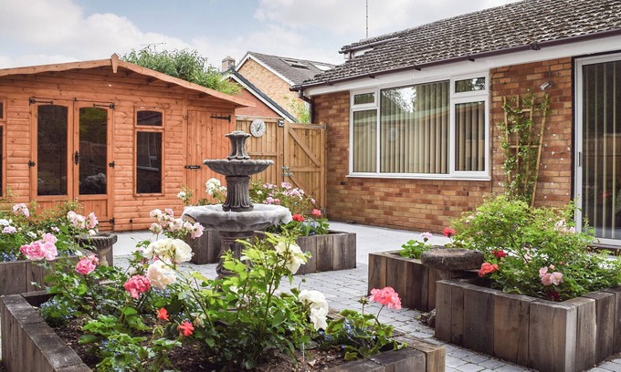 Wellesbourne Cabaña | Alojamiento de 2 habitaciones en Wellesbourne, near Stratford-Upon-Avon