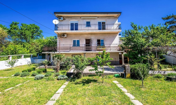 Sodici Apartamento | Alojamiento de 2 habitaciones en Kostrena