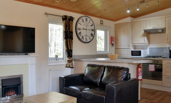 Dinnet Cabaña | Alojamiento de 2 habitaciones en Dinnet, near Ballater