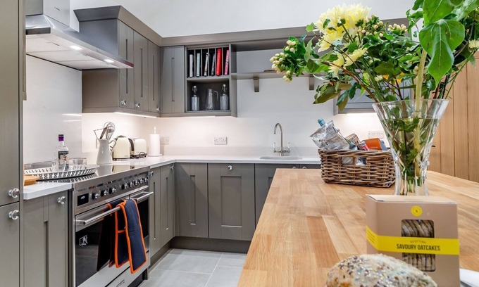 Barrow Cabaña | 2 bedroom accommodation in Barrow, Near Bury St Edmunds
