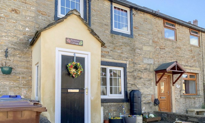 Trawden Cabaña | 2 bedroom accommodation in Trawden, near Colne