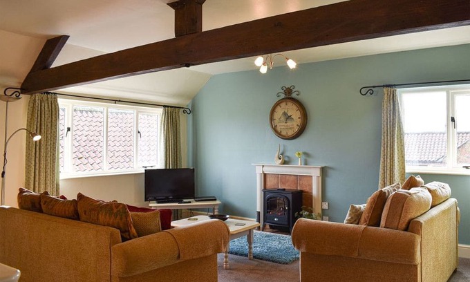Exelby Cabaña | 2 bedroom accommodation in Exelby, near Bedale