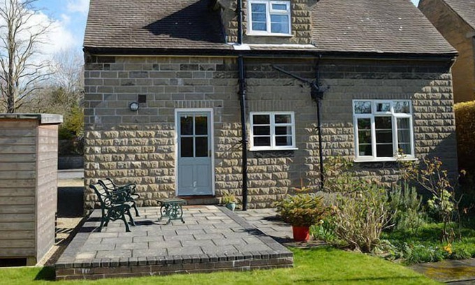 Malton Cabaña | 2 bedroom accommodation in Malton