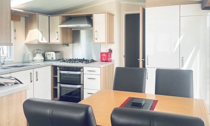 St George Casa | 2 bedroom accommodation in Towyn