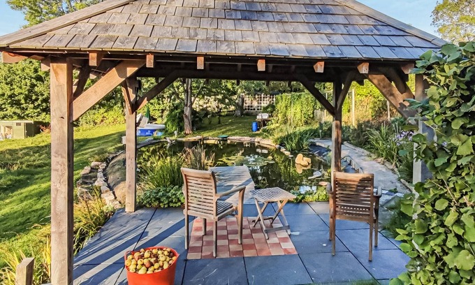 Wells Cabaña | 2 bedroom accommodation in Wells, near Glastonbury