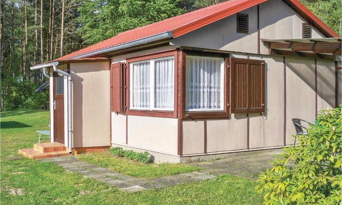 Warthe Casa | 2 Bedroom Amazing Home In Boitzenburger Land