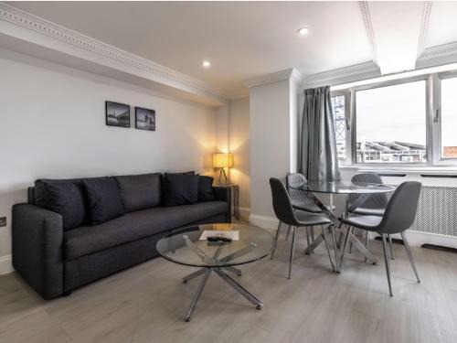 Canning Town Apartamento | 2 Bedroom Apartment Canning Town Newham ExCeL London with free Parking