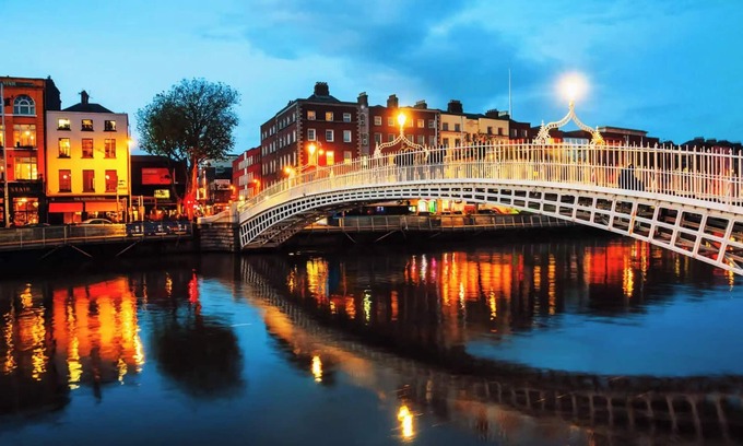 Grand Canal Dock Apartamento | 2 Bedroom Apartment Close to Pearse Square Metro