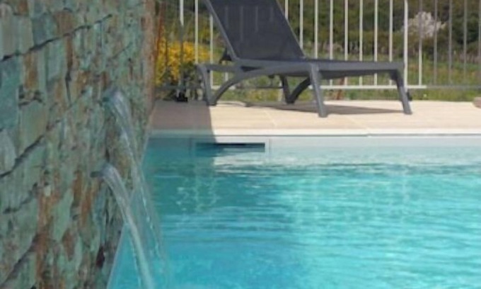 Galeria Apartamento | 2-bedroom apartment heated pool wifi air conditioning 7 min beach and 1 min river