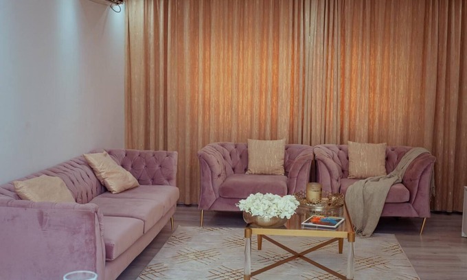 Belas Apartamento | 2-bedroom apartment in charming Kilamba with WiFi, AC. Relax and enjoy