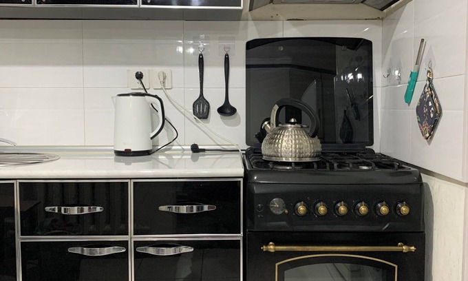 Tashkent Apartamento | 2-bedroom apartment in enjoyable Toshkent with WiFi, AC