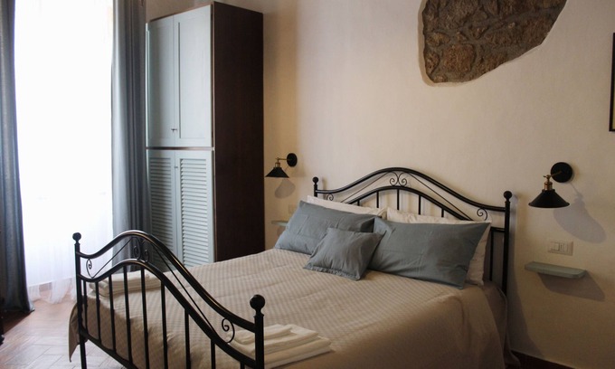 Pitigliano Apartamento | 2 Bedroom Apartment in Pitigliano