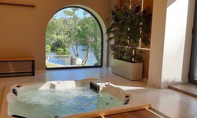 Amares Apartamento | 2 bedroom apartment * SPA * River view