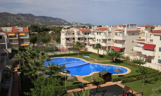 Alcossebre Apartamento | Apartamento de 2 dormitorios con terraza, piscina y padel