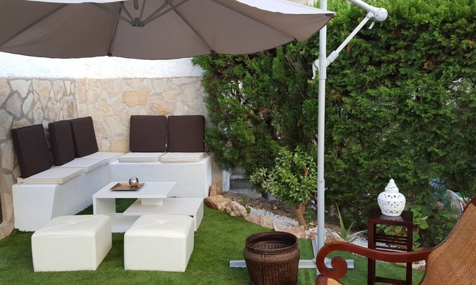 Alcossebre Apartamento | Apartamento 2 habitaciones con terraza y jardín privados,piscina y playa