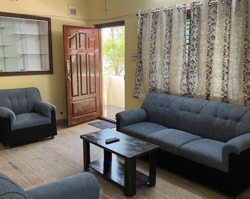 Panduranga Nagar Apartamento | 2 - Bedroom Apartment with balcony beautiful view.