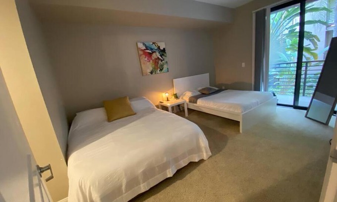 Studio City Apartamento | 2 bedroom Apt in LA by Universal Studios