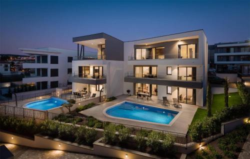 Zidarici Apartamento | 2 Bedroom Awesome Apartment In Zidarici