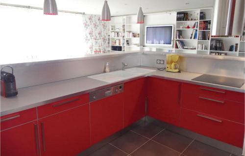 Sauvian Apartamento | 2 Bedroom Awesome Apartment In Sauvian