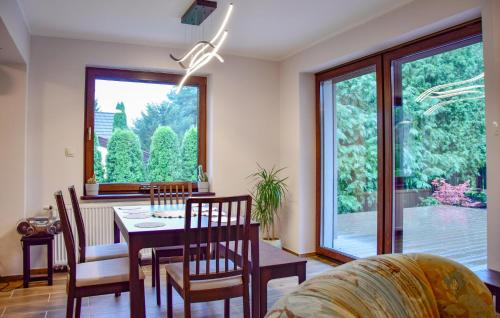 Pobiedziska Casa | 2 Bedroom Awesome Home In Gorzkie Pole
