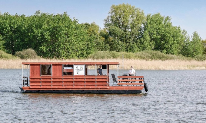 Muritz Alquiler De Eote | Impresionante barco de 2 dormitorios en.