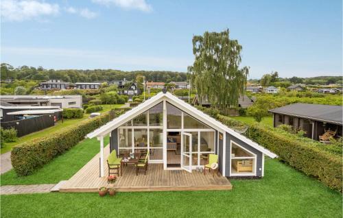 Grønninghoved Strand Casa | 2 Bedroom Beach Front Home In Sjølund