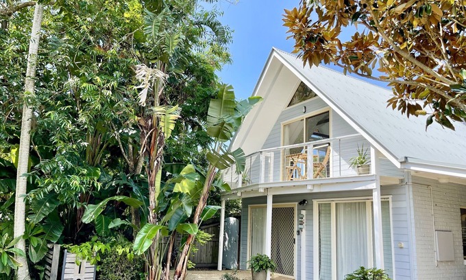 Suffolk Park Cabaña | 2 Bedroom Beachside Cottage