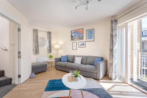 Cambridge City Centre Casa | 2 Bedroom City Centre Townhouse - with Parking