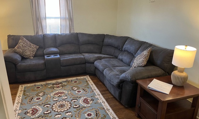 Princeton Apartamento | 2 Bedroom City N Walker 201 Pets Allowed