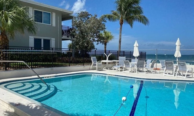 Coquina Sands Condominio | 2 Bedroom Condo 429308 by Houzlet