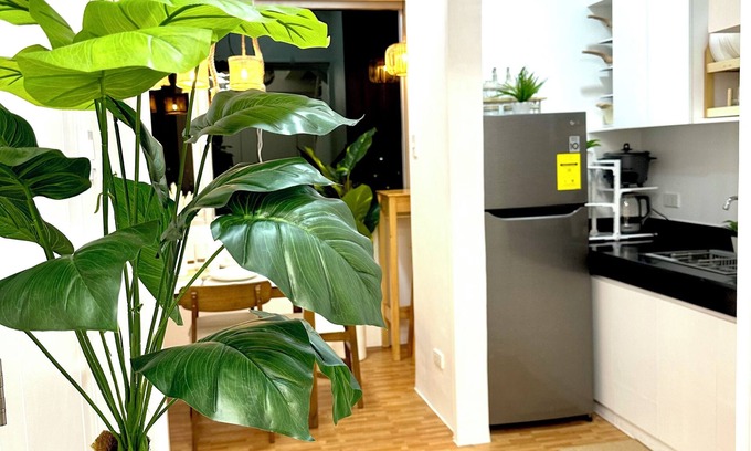 Highway Hills Condominio | 2-bedroom condo in terrific Mandaluyong with AC, WiFi. Enjoy your stay