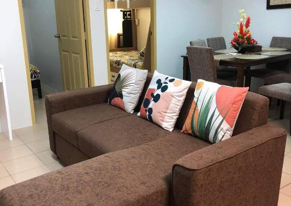 Mandurriao Apartamento | 2 Bedroom Condo Unit