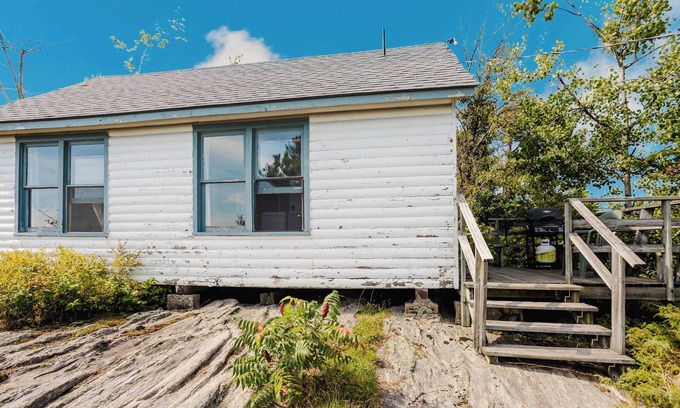 Carling Cabina | 2-Bedroom Cottage with Stunning View - Rockwood #6