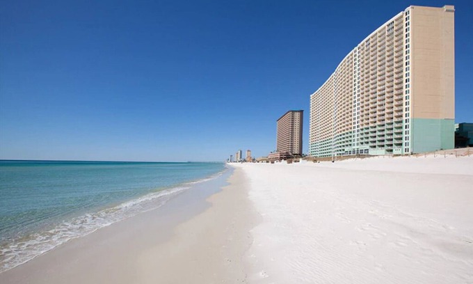Panama City Beach Complejo | 2 Bedroom Deluxe Upper Level on Panama City Beach!!