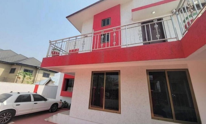 Accra Casa | 2 Bedroom Exctv Home @Sapeiman